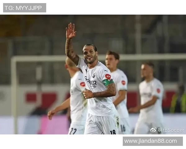 桑德与圣保利的激烈对决揭示足球战术与团队精神的完美结合